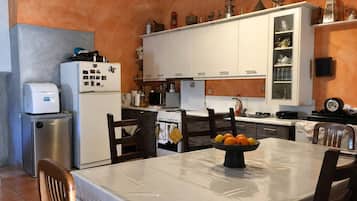 3 habitaciones y acceso a internet