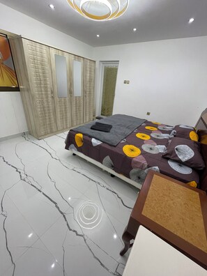 Standard Room, 1 Queen Bed, Private Bathroom - Garden Villa 3 Ajman (AJMAN)
