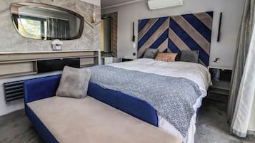 1 bedroom, WiFi (free), individually decorated, individually furnished