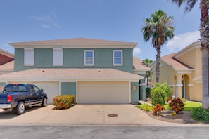 Interior - Waterfront Unit w/ Resort Perks in Laguna Vista! (Port Isabel)