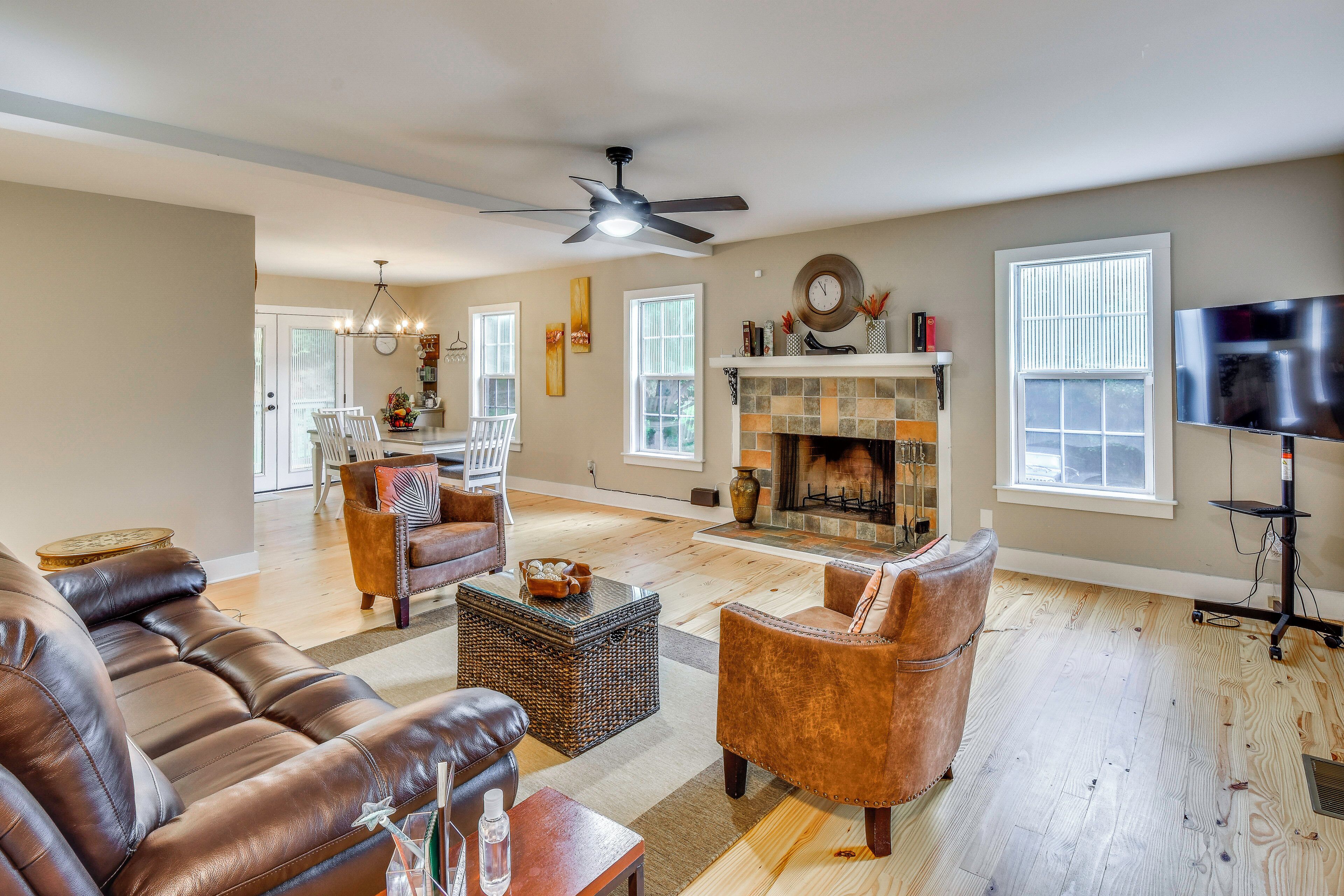 House (3 Bedrooms) | Interior
