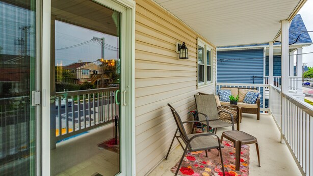 Interior - 1 1/2 Blocks to Beach! Close to A/c, Casinos (Brigantine)