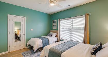 The Breeze at Lewes Condo w/ Pool Bike to Beach!