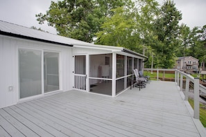 House (2 Bedrooms) | Interior - Boaters Retreat on Lake Greenwood! 1 Mi to Marina (Cross Hill)