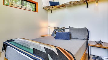 Apartment (0 Bedroom) | Interior