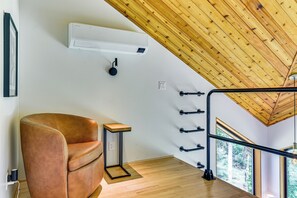 Apartment (0 Bedroom) | Interior - Modern PNW Cabin on 10 Wooded Acres (Warren)