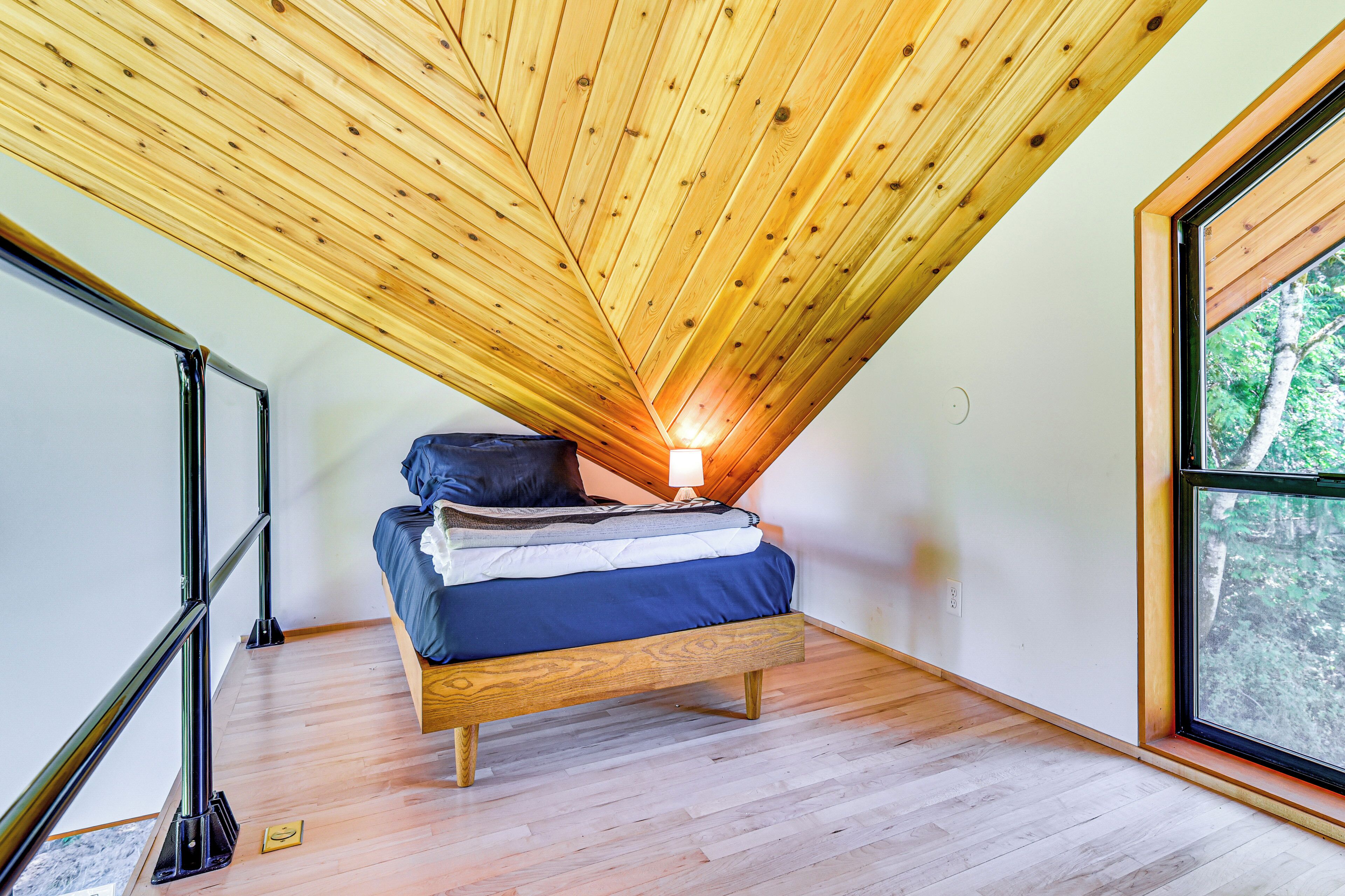 Apartment (0 Bedroom) | Interior