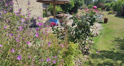 Gîte au pressoir: dépendance dans ancienne ferme bretonne
