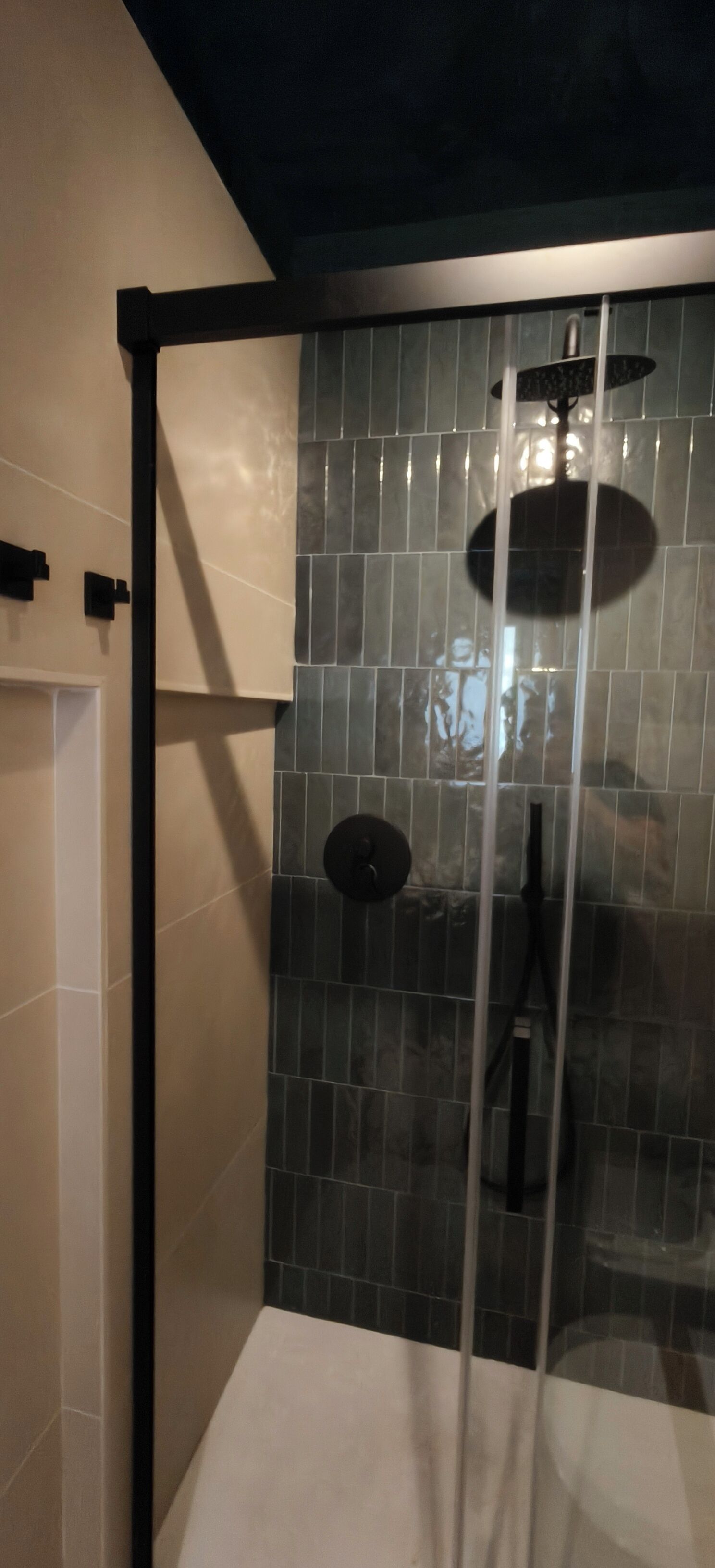 Doccia, asciugacapelli, bidet, asciugamani