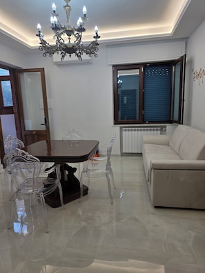 Unclassified image, 4 of 38, button - Erminia Apartaments (Vico Equense)