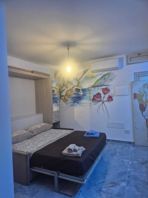 Unclassified image, 2 of 38, button - Erminia Apartaments (Vico Equense)