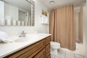 Appartement, 1 slaapkamer | Badkamer | Shampoo