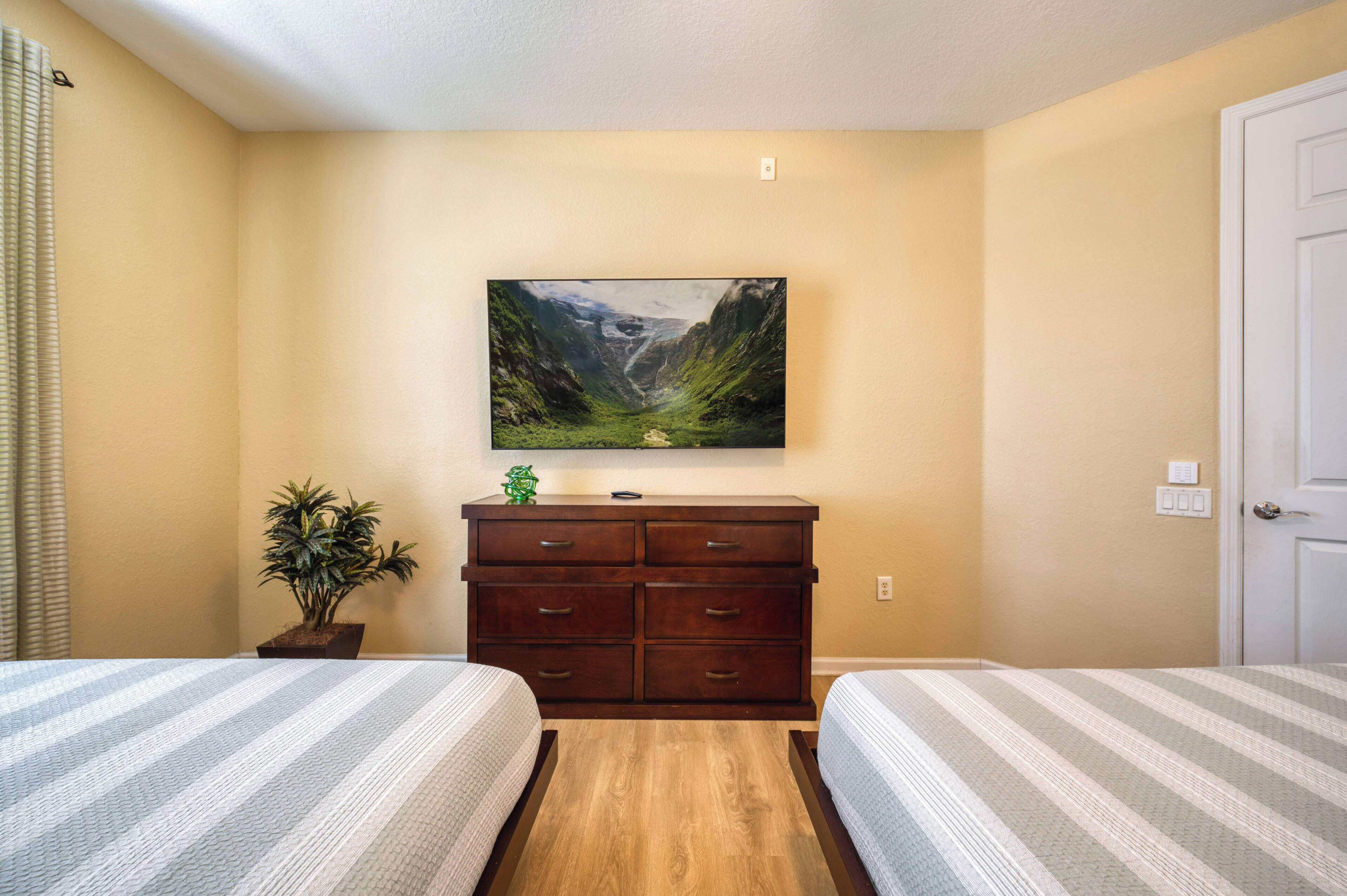 Condo (3 Bedrooms) | 3 habitaciones, tabla de planchar con plancha y ropa de cama 