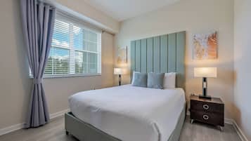3 bedrooms, iron/ironing board, bed sheets