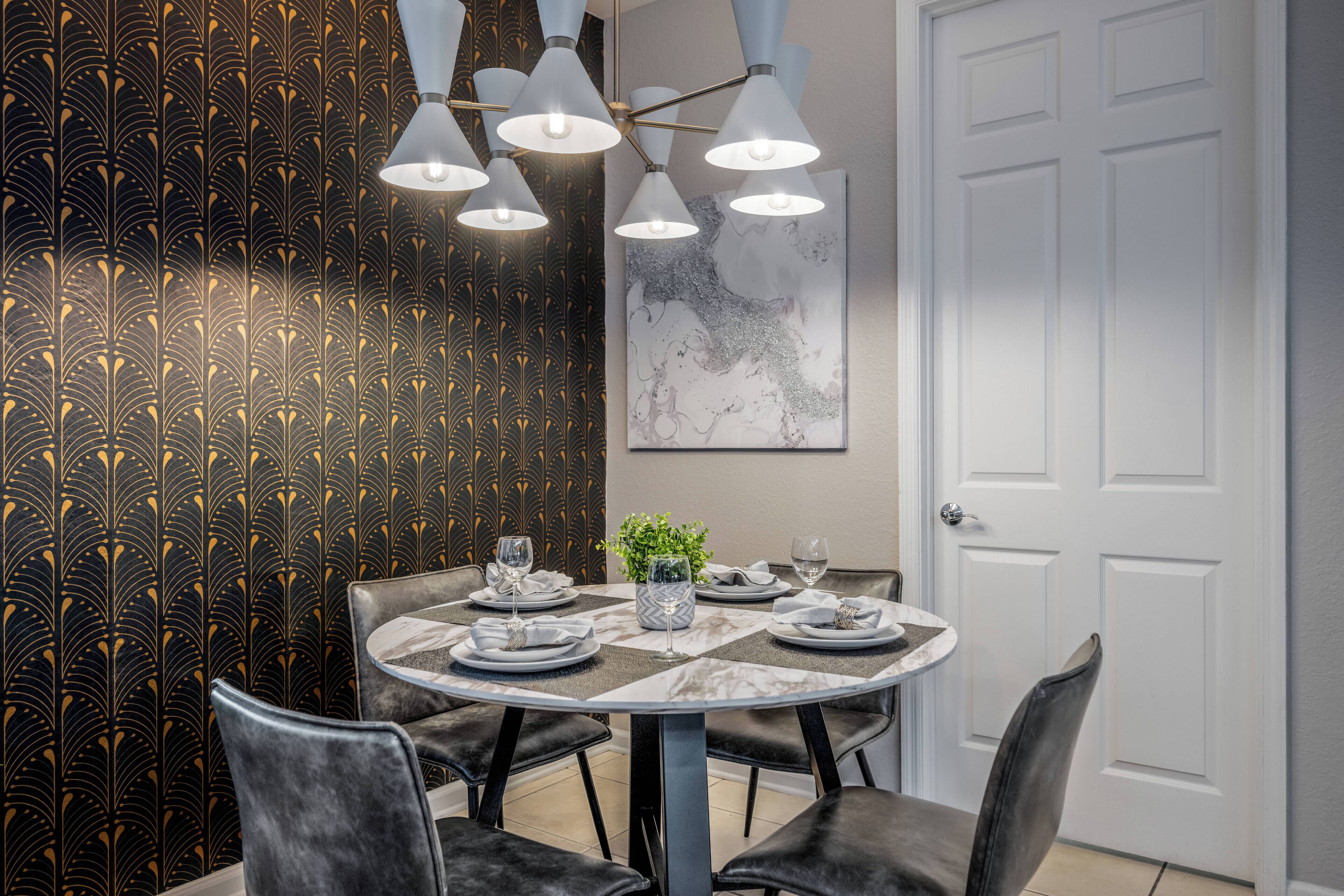 Appartement (3 Bedrooms) | Dineren op de kamer