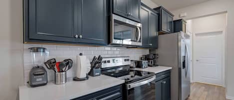 Microwave, oven, stovetop, dishwasher