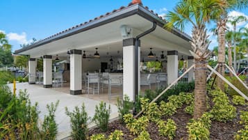 Poolside bar