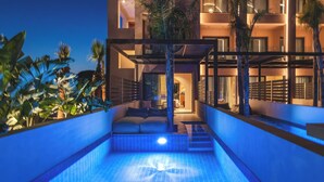 Junior-Suite, eigener Pool, Gartenblick | Terrasse/Patio