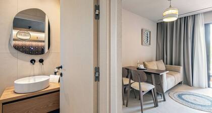 Palmea Suites