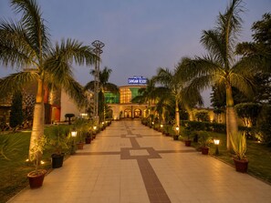 Exterior - CDS Sangam Resort & Club (Ambala Cantt)