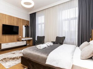 Room - Central View Garden - Ultra Central in Oradea • Fast WiFi • Self Check-in • AC (Oradea)