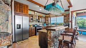 Deluxe Cabin, Mountain View | Private kitchen - Villa Cielo (Jarabacoa)