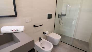 Hair dryer, towels