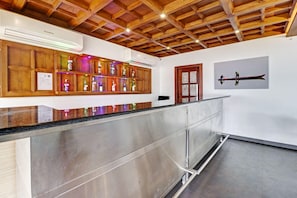 Casa | Bar (en el alojamiento)