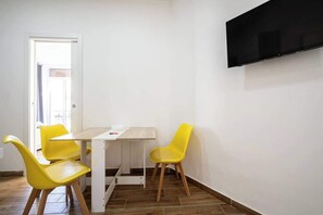 Dining - Central House, Suite room · Central House, Suite room (Naples)