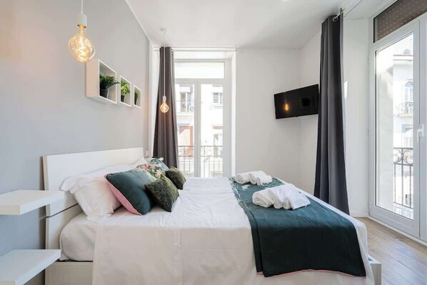 Room - Central House, Suite room · Central House, Suite room (Naples)