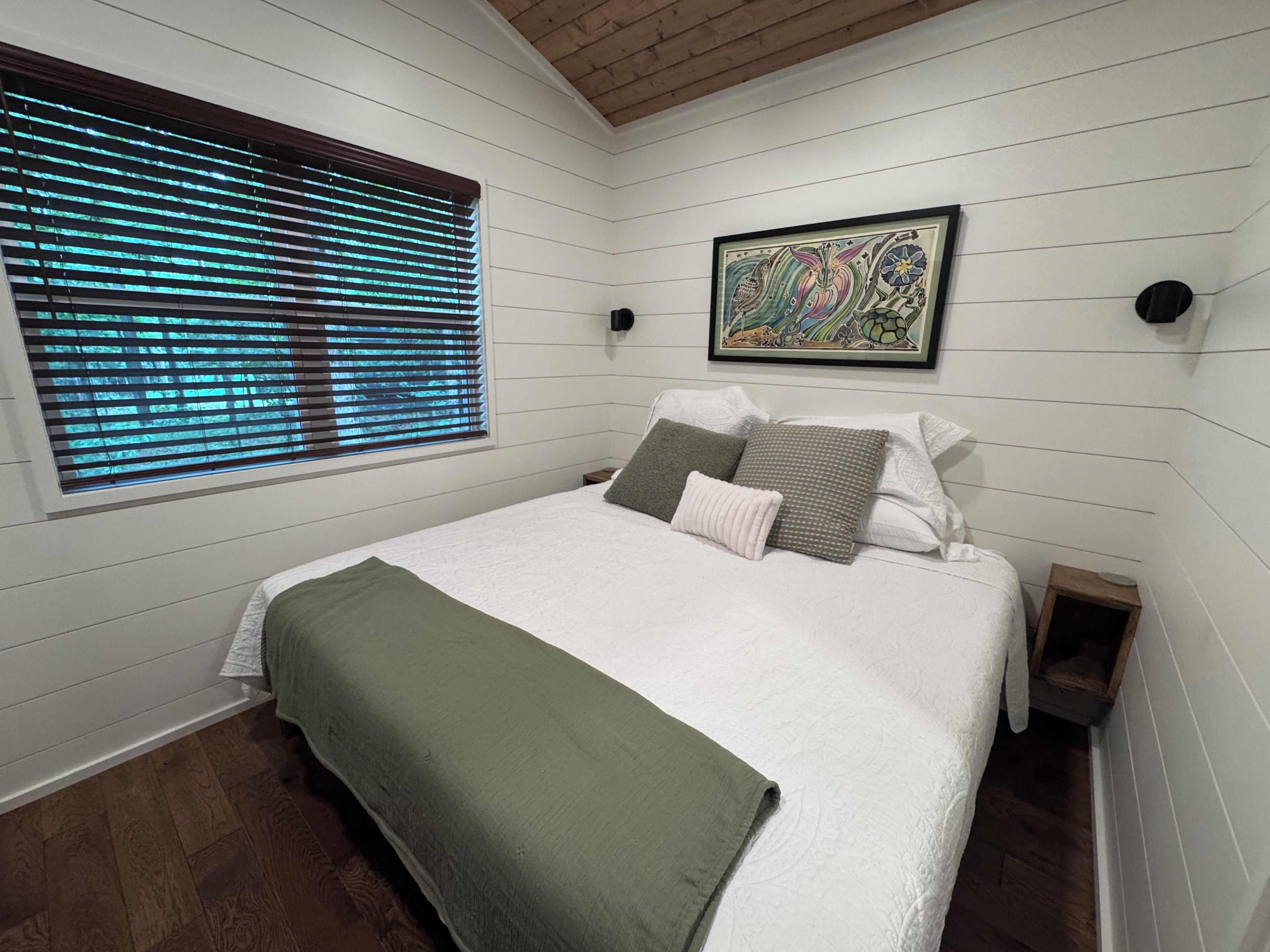1 bedroom, WiFi (free), bed sheets