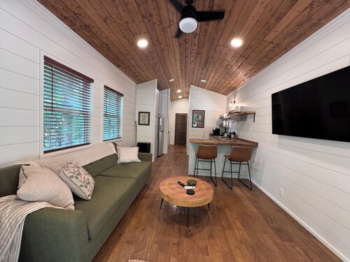 Northern Lights Farmhouse in Mentone, AL