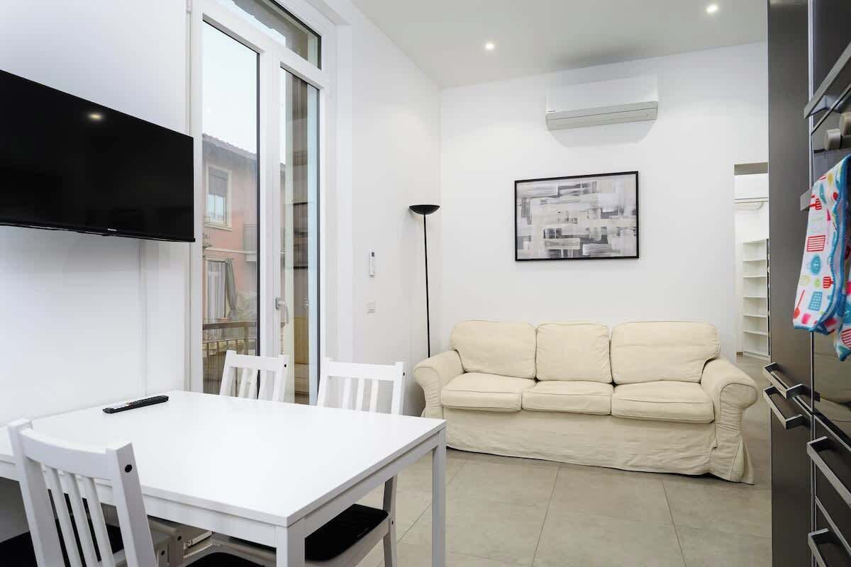 TV, offices