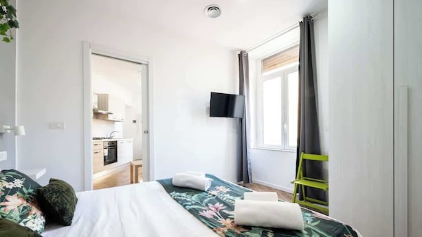 Unclassified image, 1 of 26, button - Central House, Standard room · Central House, Standard room (Naples)
