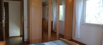 Apartment "FeWo Waldblick" with natural garden, private terrace, Wi-Fi