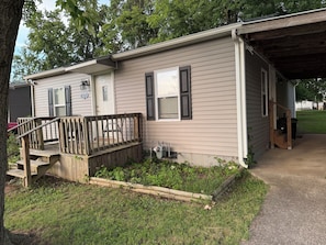 Exterior - Two Rivers Retreat - 2 Bedroom House (Livermore)