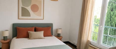 2 bedrooms, Internet, bed sheets