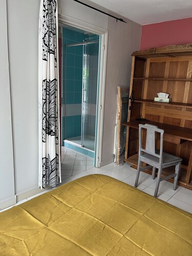 Lovely 1-bedroom house in Saint-Nazaire near the coast