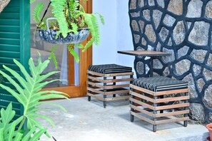 Superior Double Room, Patio, Garden View | Terrace/patio - La k-leta boutique guest house (Puerto Ayora)