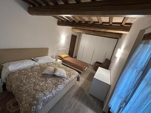 Room - Vrbo Property (Unknown)