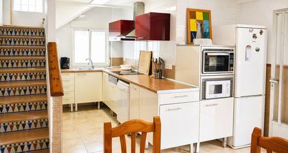 Ca550 in Oliva With 3 Bedrooms and 2 Bathrooms