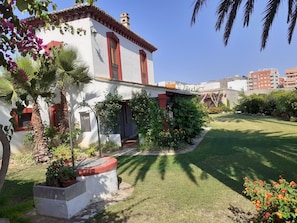 3 bedrooms - Ch752 in Oliva With 3 Bedrooms and 1 Bathrooms (Oliva)