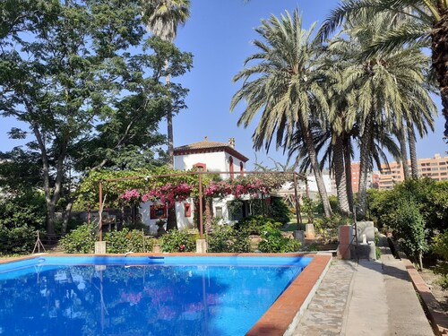 Ch752 in Oliva With 3 Bedrooms and 1 Bathrooms