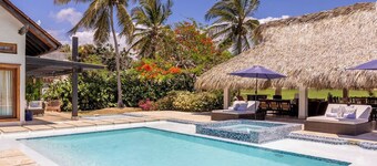 Luxe 5BR Villa with Pool CAYUCO38