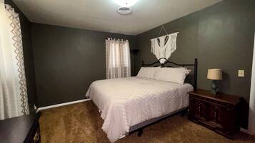 2 bedrooms, WiFi, bed sheets