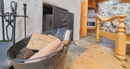 4 Bedroom Irish Traditional Cottage with Sea View