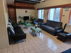 Living area - Newtown Beach Bed and Bath (Nadi)