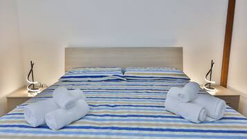 3 habitaciones, tabla de planchar con plancha y wifi gratis