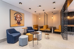 Interior - Zoom Santa Cecilia  (São Paulo)