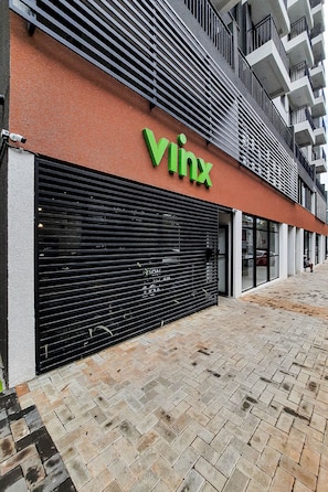 Exterior detail - Zoom Santa Cecilia  (São Paulo)